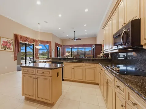 11082 Via Siena Boynton Beach FL 33437