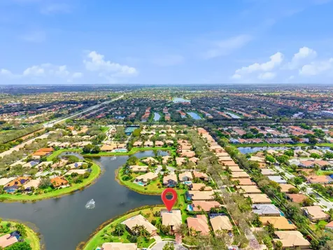 11082 Via Siena Boynton Beach FL 33437