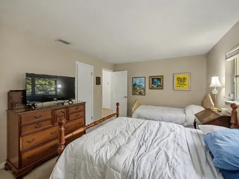 394 Evergreen Avenue Tequesta FL 33469