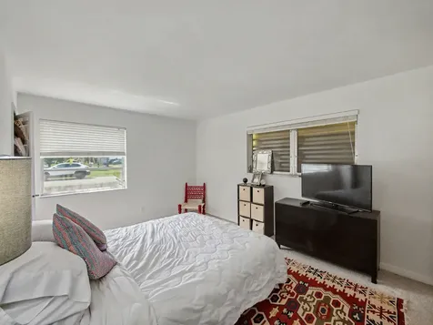 394 Evergreen Avenue Tequesta FL 33469