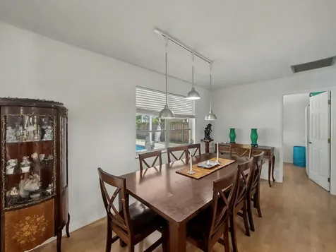 394 Evergreen Avenue Tequesta FL 33469
