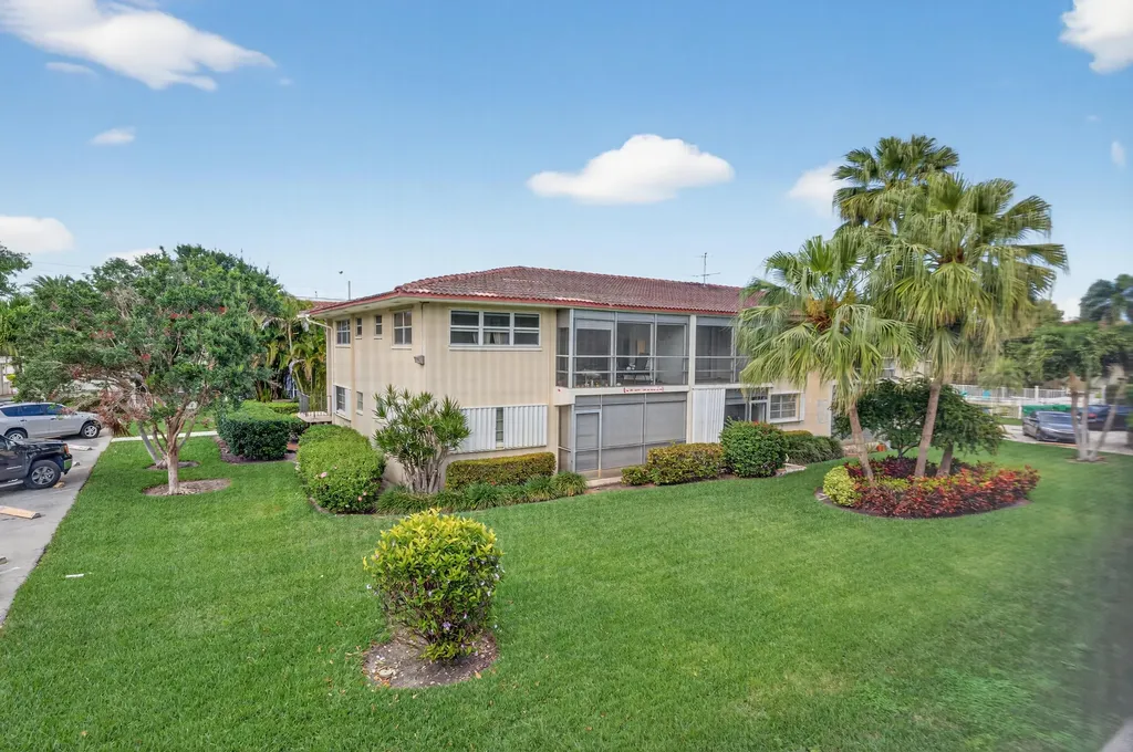 2134 NE 36th Street Lighthouse Point FL 33064