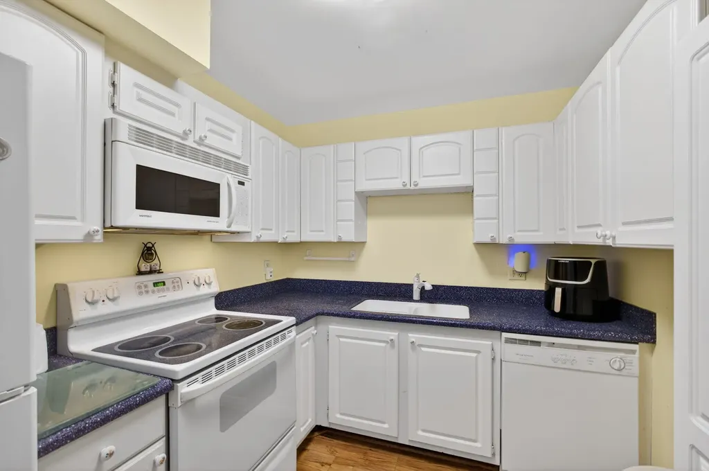336 Golfview Road North Palm Beach FL 33408
