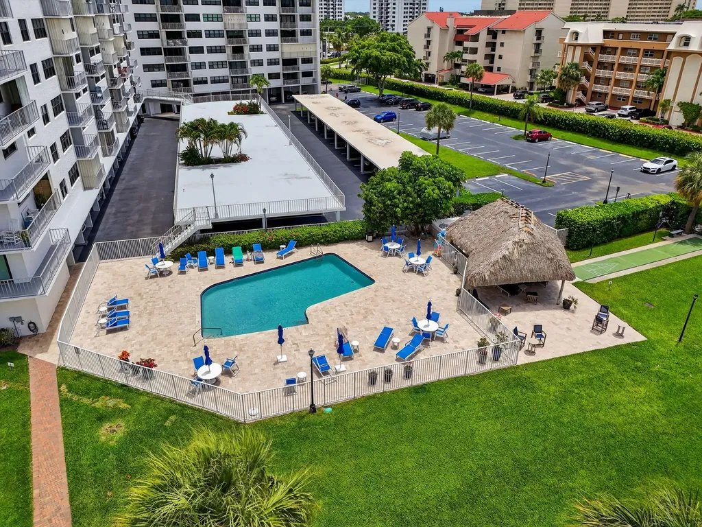 336 Golfview Road North Palm Beach FL 33408