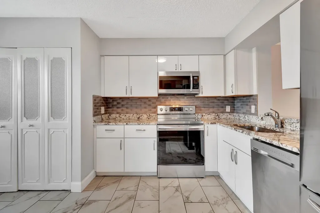 14623 Bonaire Boulevard Delray Beach FL 33446