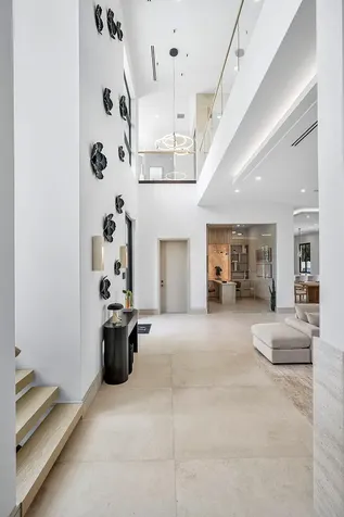 299 NE 7th Street Boca Raton FL 33432