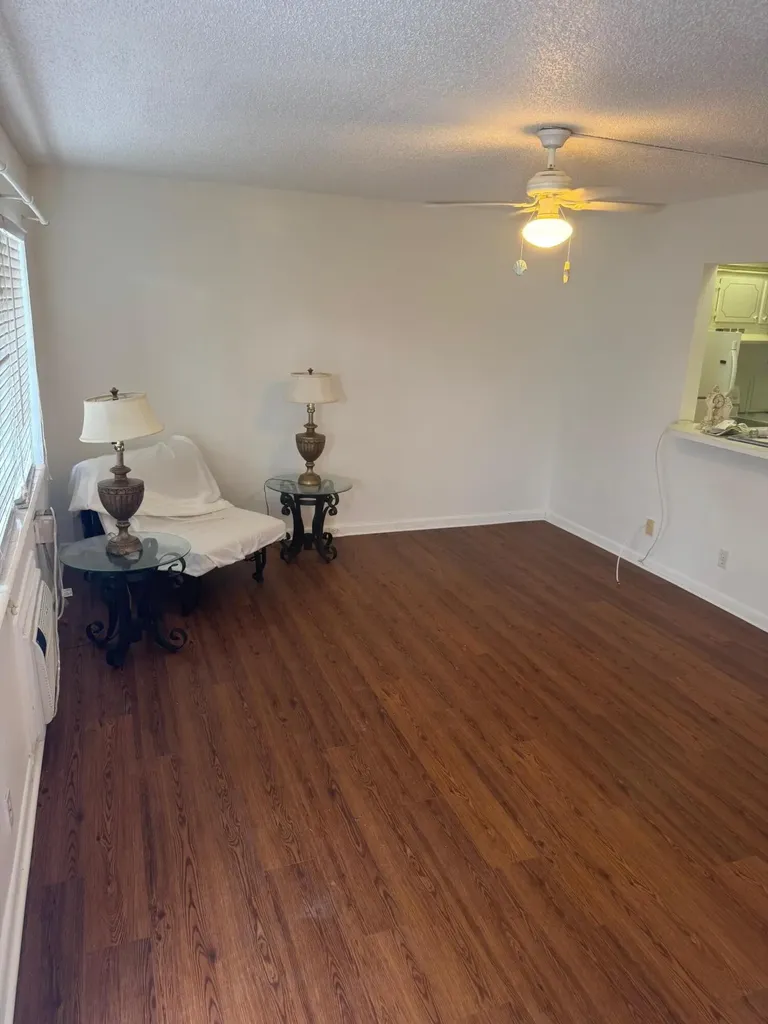 358 Chatham R West Palm Beach FL 33417