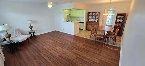 358 Chatham R West Palm Beach FL 33417