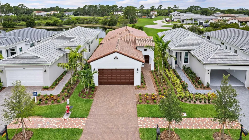 203 SE Via Sangro Port St Lucie FL 34952