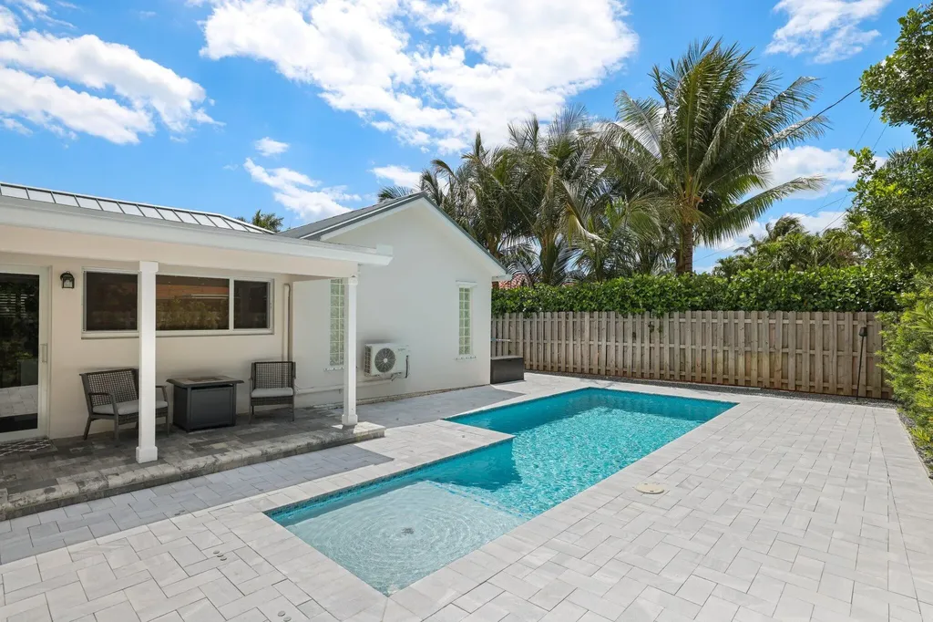 4141 NE 22nd Terrace Lighthouse Point FL 33064