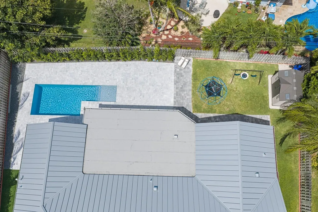 4141 NE 22nd Terrace Lighthouse Point FL 33064