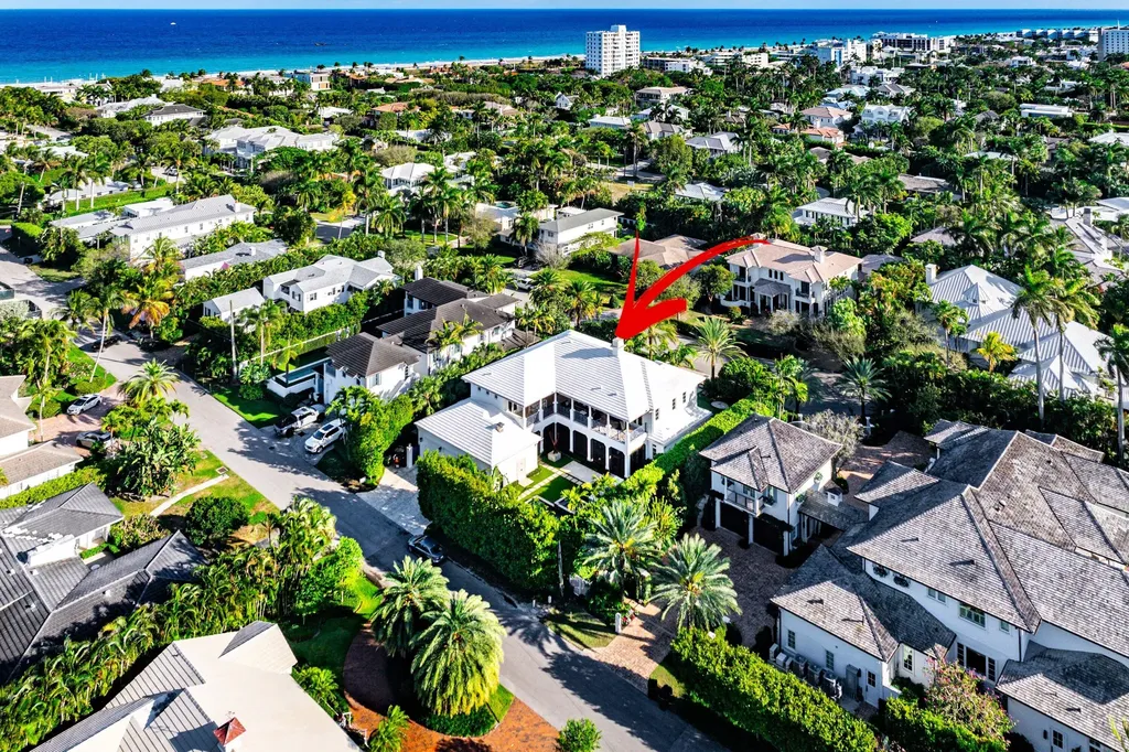 1041 Seaspray Avenue Delray Beach FL 33483