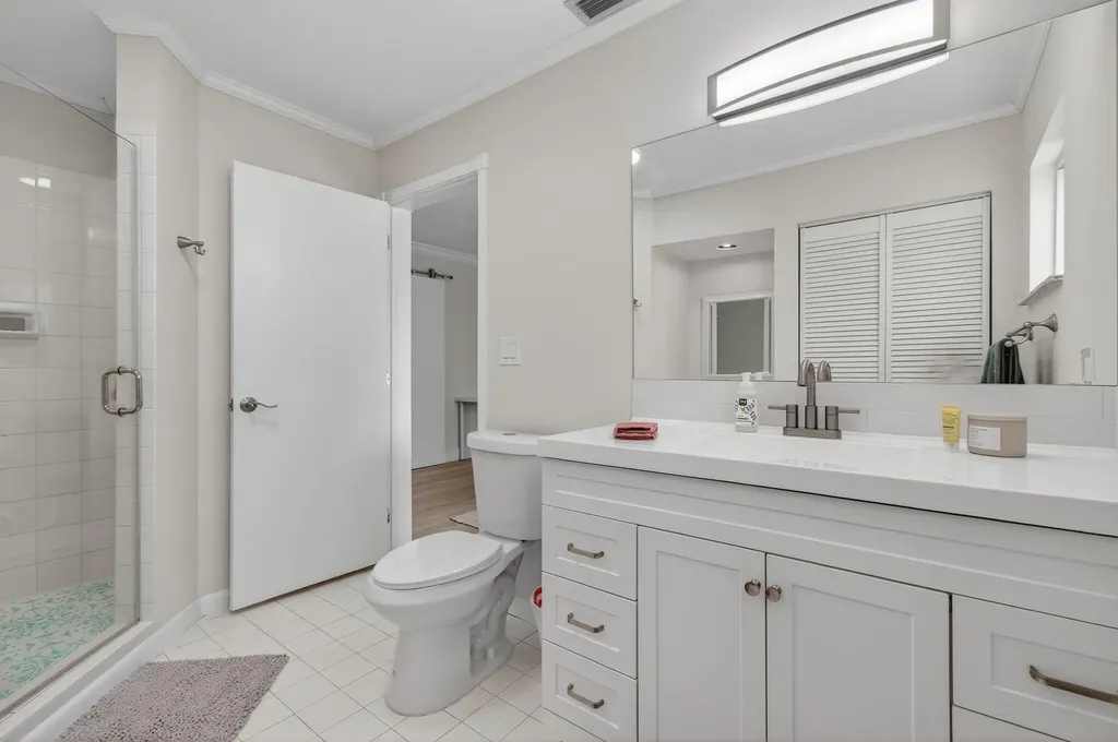 802 Mallard Drive Delray Beach FL 33444