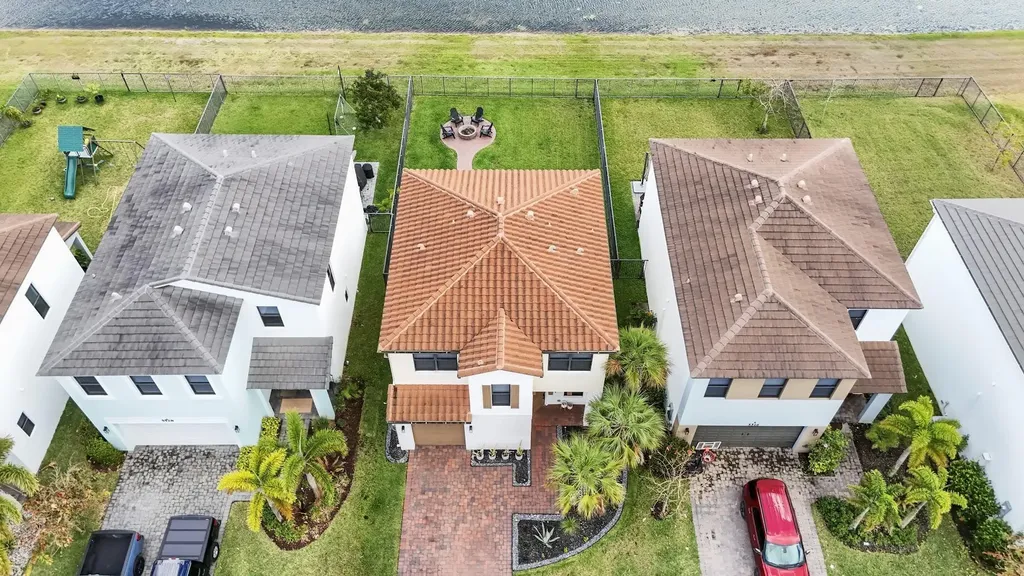 5522 Quiet Lake Place Westlake FL 33470