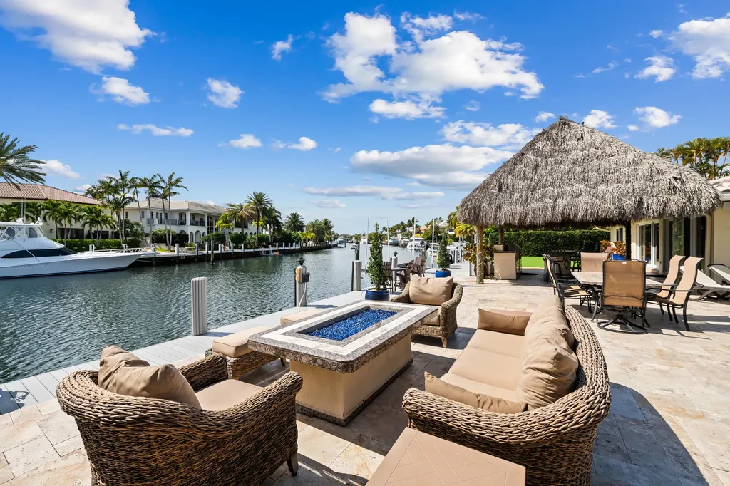 2600 NE 33rd Street Lighthouse Point FL 33064
