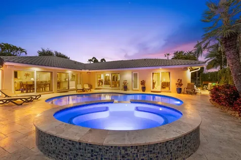 2600 NE 33rd Street Lighthouse Point FL 33064