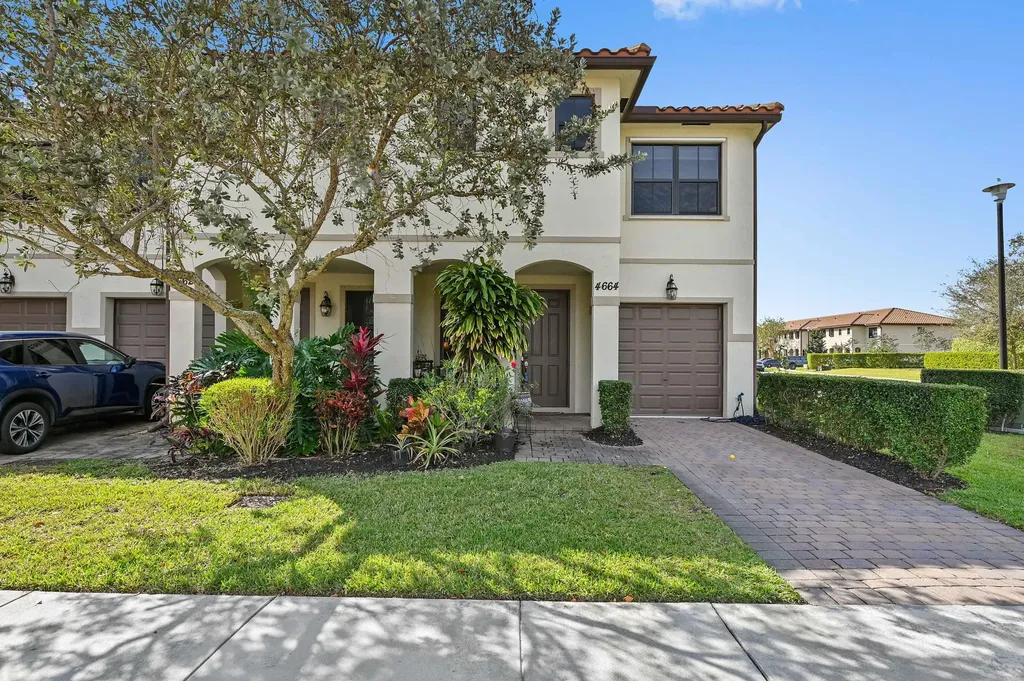 4664 Silver Saw Lane Lake Worth FL 33463