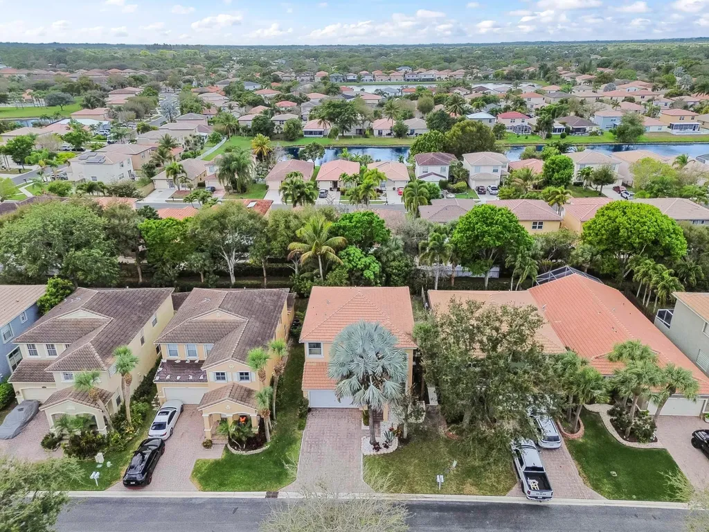 6657 Lurais Drive Lake Worth FL 33463