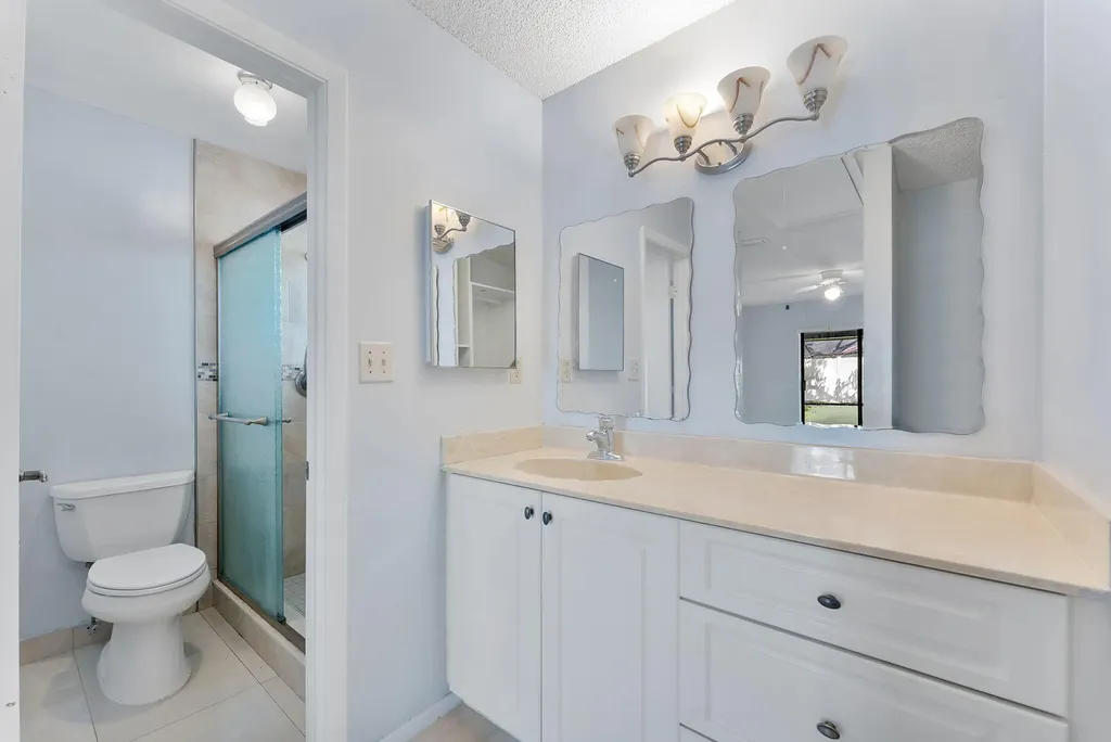 107 Conaskonk Circle Royal Palm Beach FL 33411