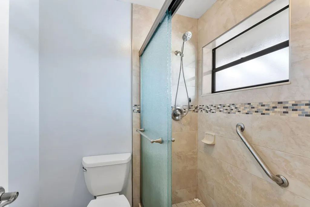 107 Conaskonk Circle Royal Palm Beach FL 33411
