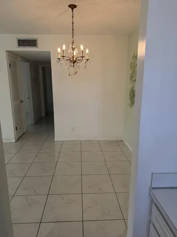 211 Country Lane Boynton Beach FL 33435