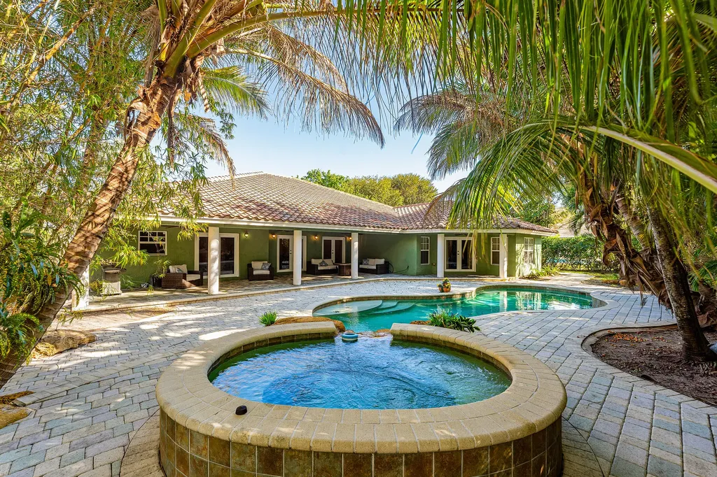10295 Saint Andrews Road Boynton Beach FL 33436