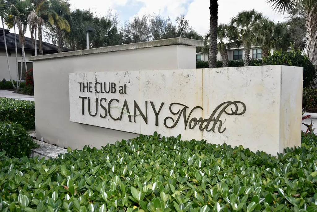 8079 Snowflake Obsidian Trail Delray Beach FL 33446