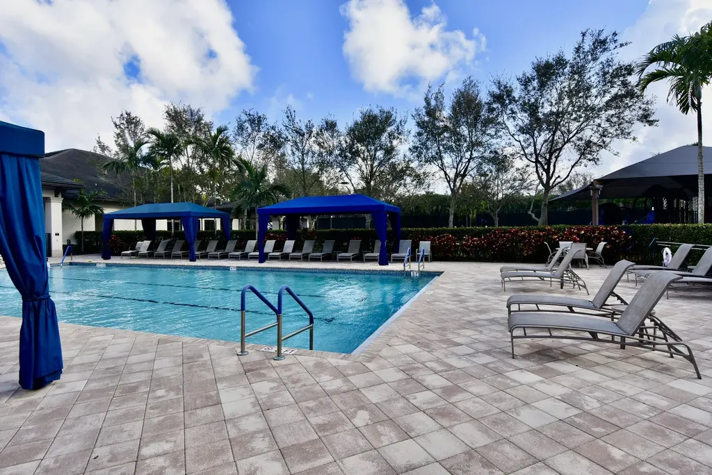 8079 Snowflake Obsidian Trail Delray Beach FL 33446