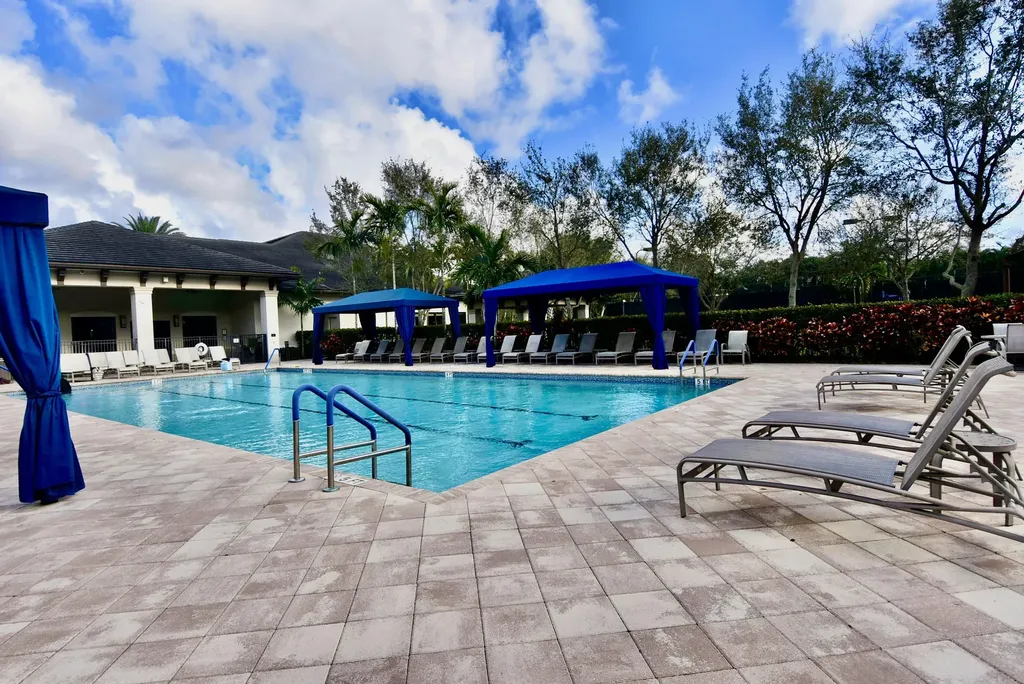 8079 Snowflake Obsidian Trail Delray Beach FL 33446