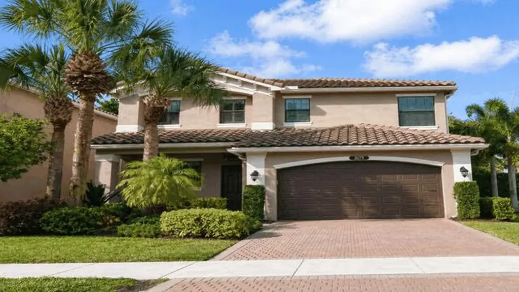 8079 Snowflake Obsidian Trail Delray Beach FL 33446