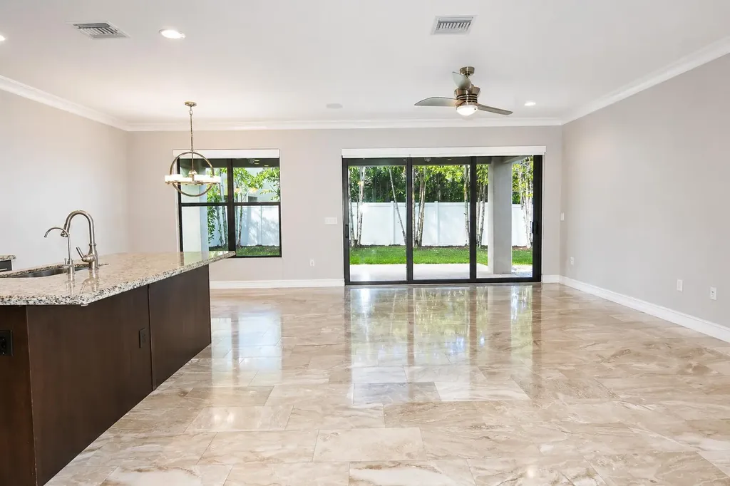 8079 Snowflake Obsidian Trail Delray Beach FL 33446