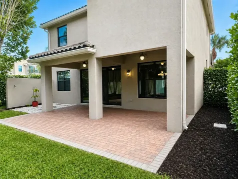 8079 Snowflake Obsidian Trail Delray Beach FL 33446