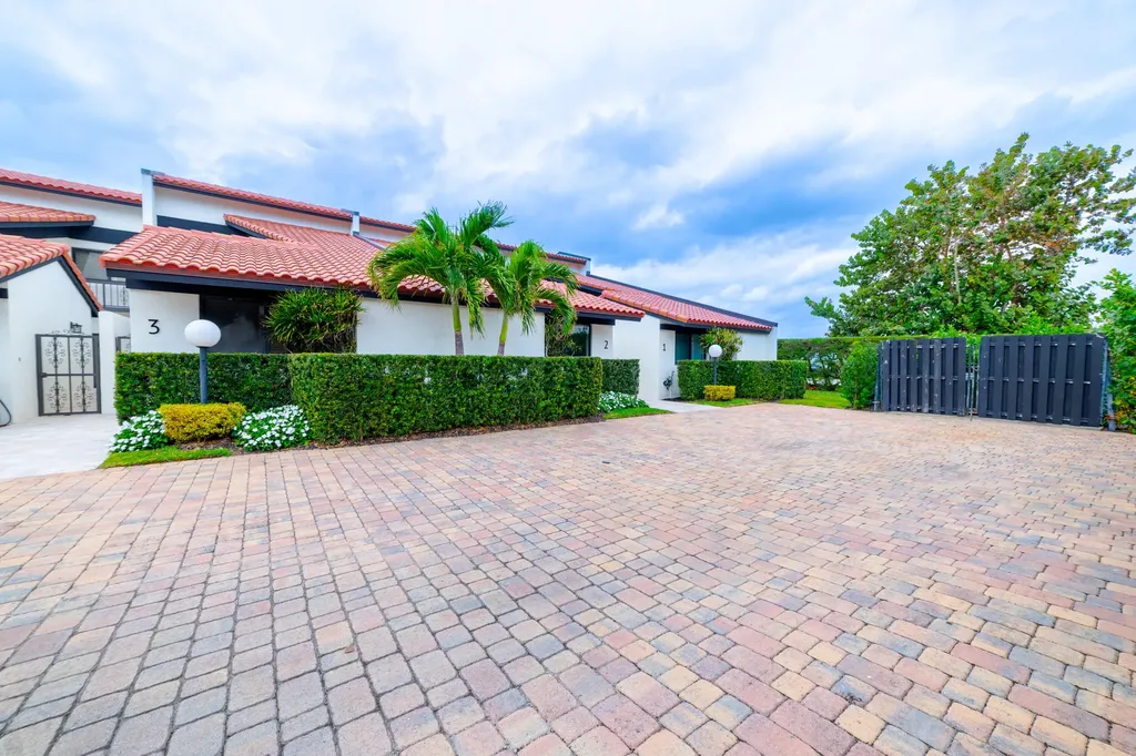 3474 S Ocean Boulevard Palm Beach FL 33480