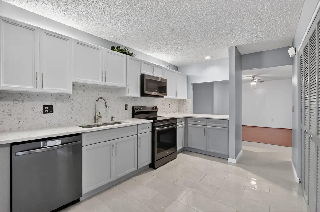 9364 Sable Ridge Circle Boca Raton FL 33428