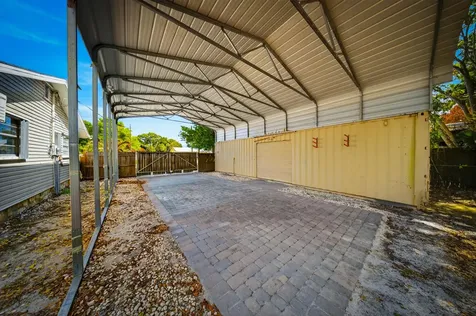 2927 Admiral Street Fort Pierce FL 34982