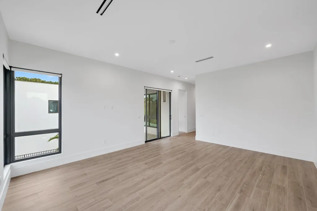 16702 Mosaic Place Delray Beach FL 33446