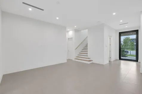 16702 Mosaic Place Delray Beach FL 33446