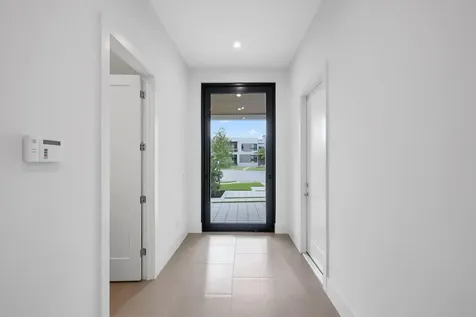 16702 Mosaic Place Delray Beach FL 33446