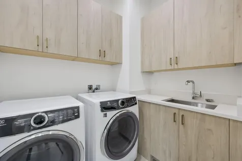 16702 Mosaic Place Delray Beach FL 33446