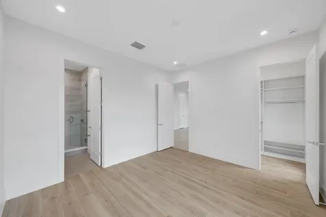 16702 Mosaic Place Delray Beach FL 33446