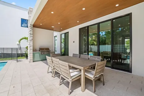 16702 Mosaic Place Delray Beach FL 33446