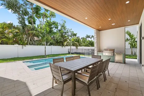 16702 Mosaic Place Delray Beach FL 33446