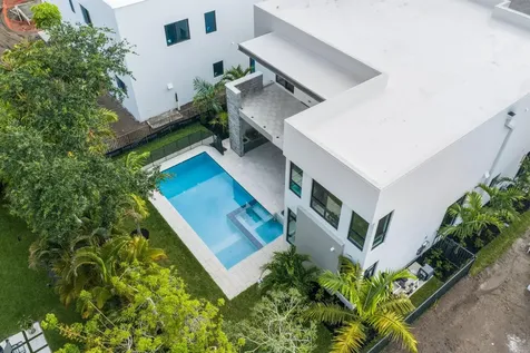 16702 Mosaic Place Delray Beach FL 33446