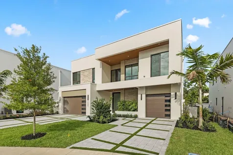16702 Mosaic Place Delray Beach FL 33446
