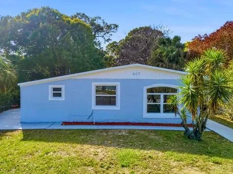 607 N 19th Street Fort Pierce FL 34950