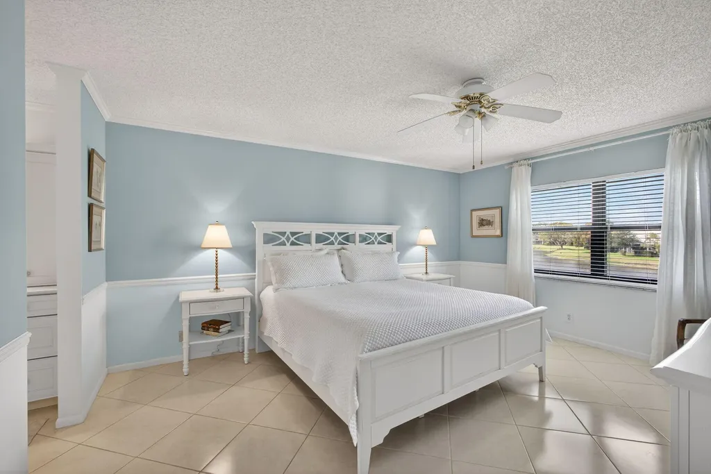 12871 Briarlake Drive Palm Beach Gardens FL 33418