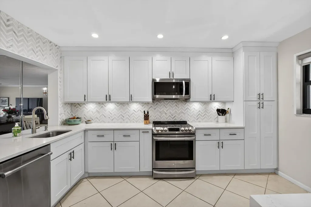 12871 Briarlake Drive Palm Beach Gardens FL 33418