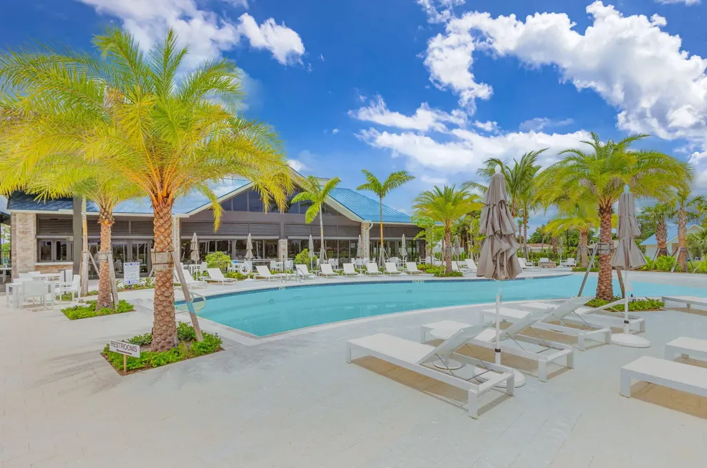 12871 Briarlake Drive Palm Beach Gardens FL 33418