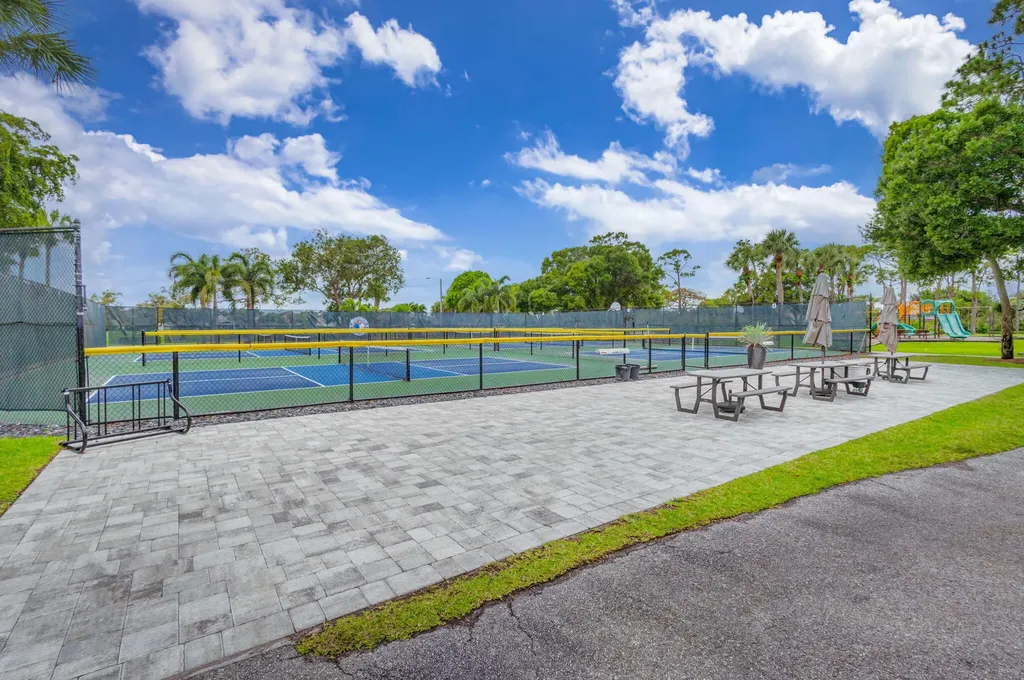 12871 Briarlake Drive Palm Beach Gardens FL 33418