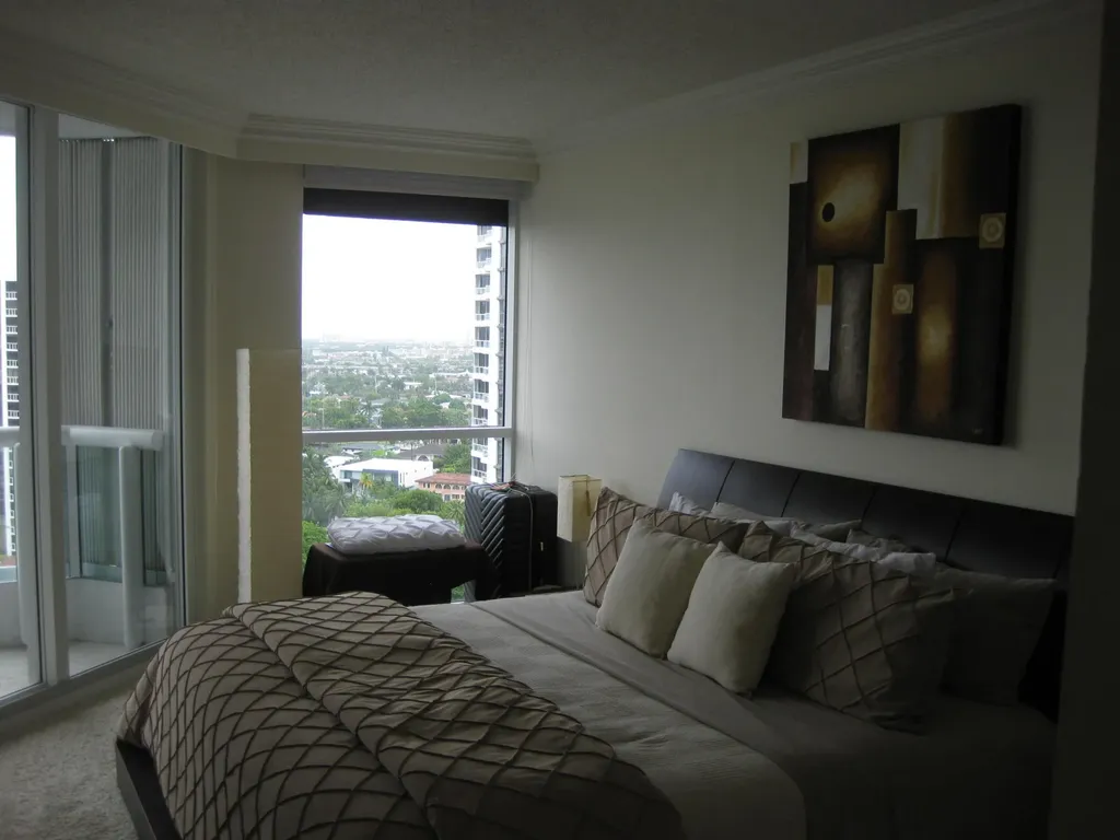 21055 Yacht Club Drive Aventura FL 33180